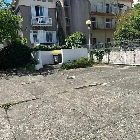 Face / Centre Apartman